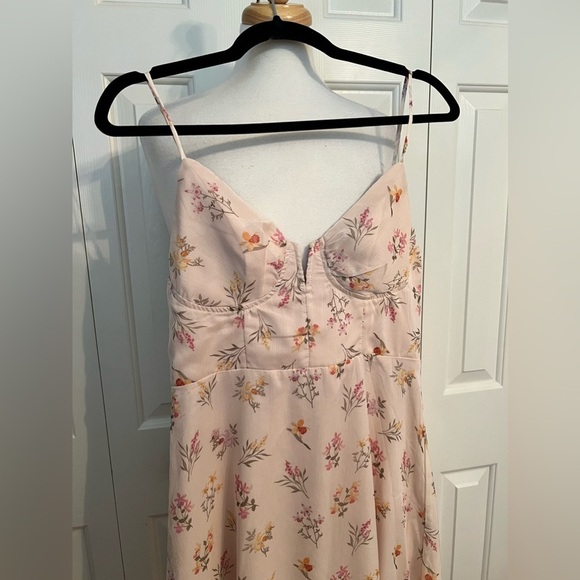 NWT CUPSHE Cala Saona V-neck Floral Slip Maxi Dress Size Small - Picture 10 of 15